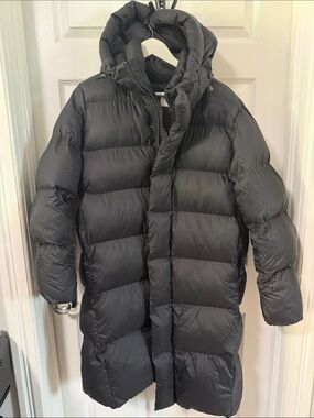 HALARA women’s Black Long Puffer Coat with Hood